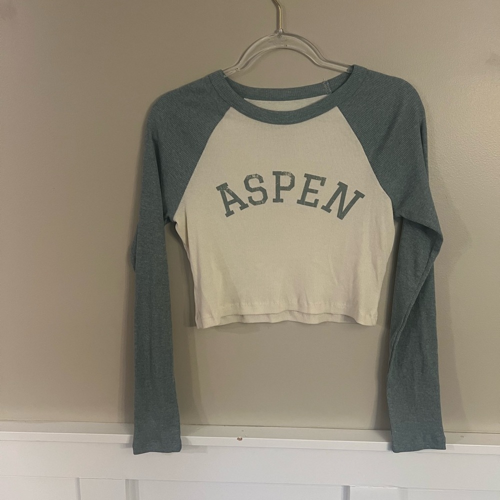 Pink Republic Seafoam and Cream Ribbed Raglan Tee